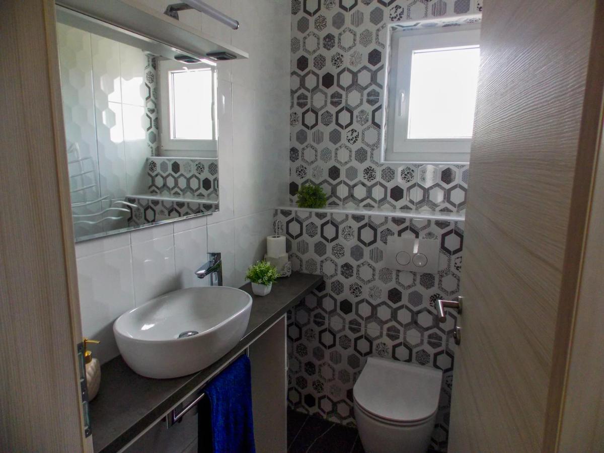 Apartman Bamboo Nin Exterior photo