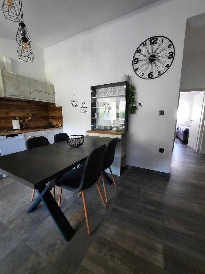 Apartman Bamboo Nin Exterior photo