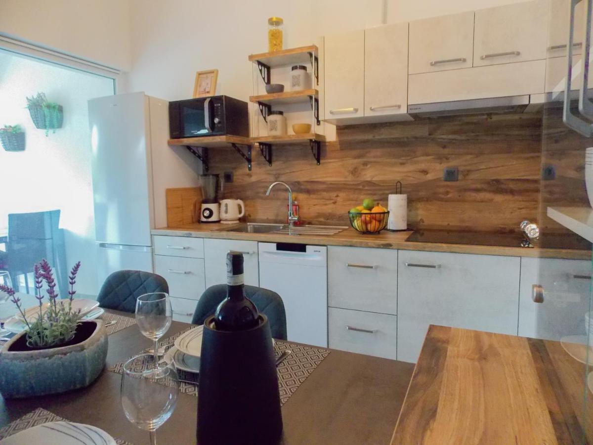 Apartman Bamboo Nin Exterior photo